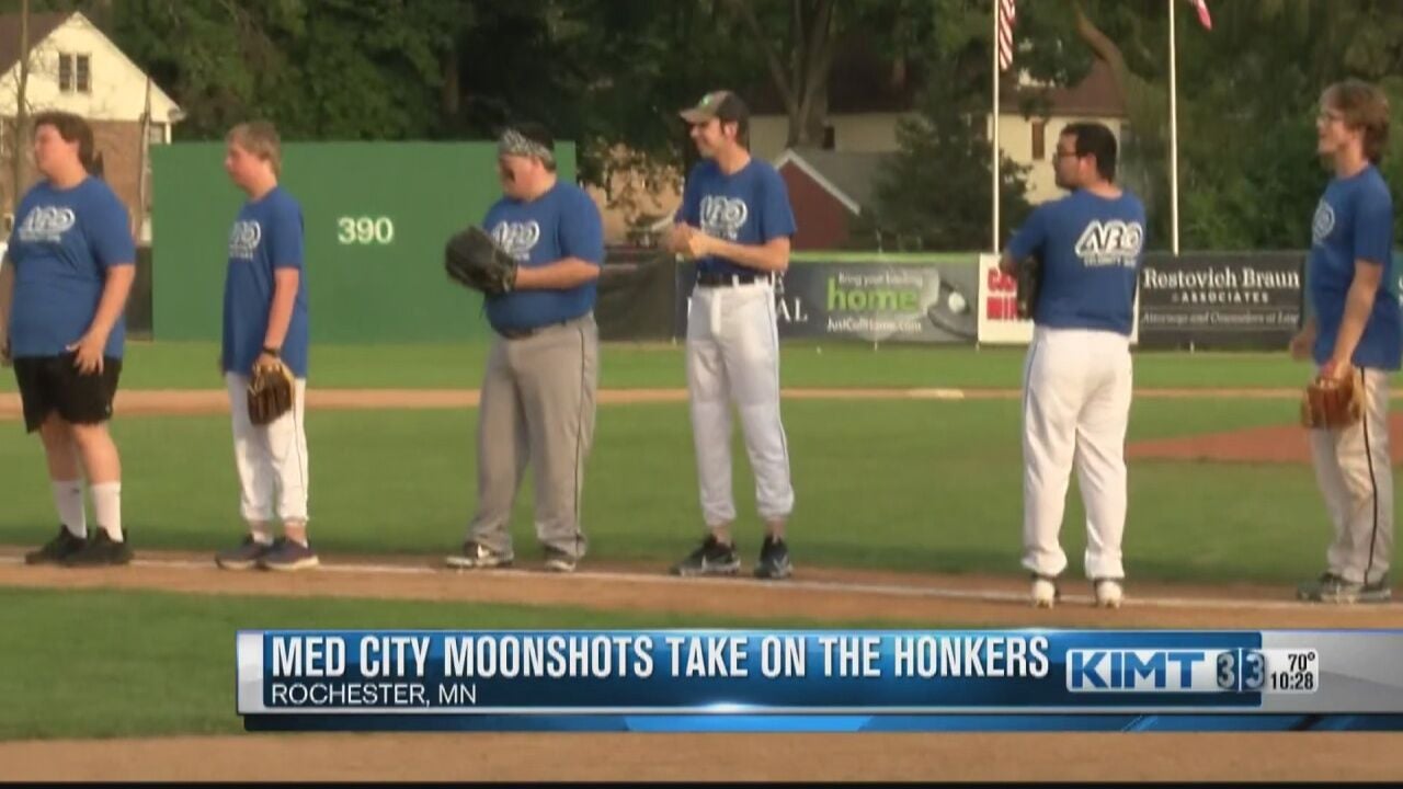 Former Honker Make MLB Debut - Rochester Honkers