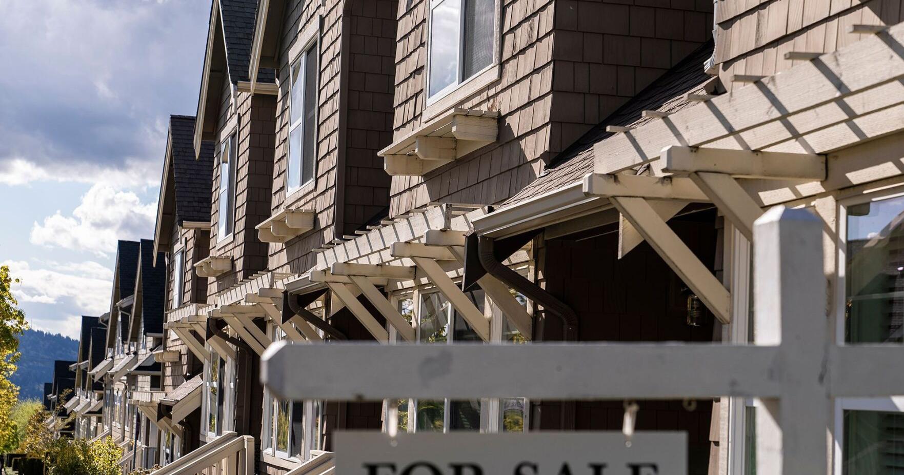 Mortgage rates surge past 7%, reaching highest level since November - Vimarsana News