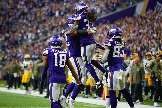 Vikings Outlast Rodgers, Packers 34-31 on Game-ending FG - Bloomberg