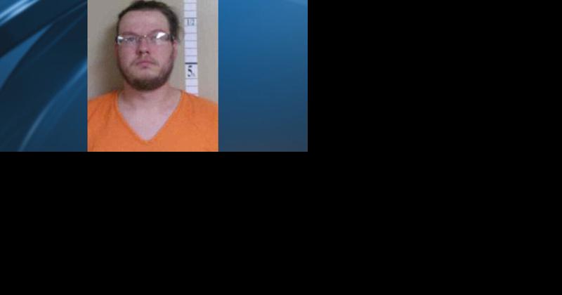 Charles City man sentenced for stealing from his grandmother - Vimarsana News