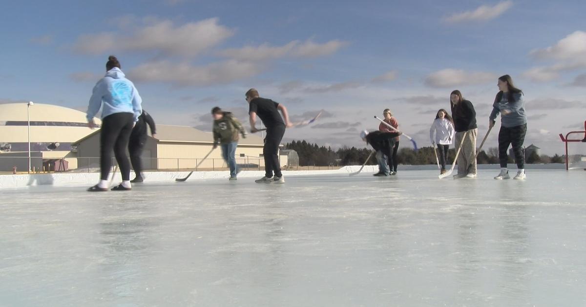 New ice rink at Grand Meadow Public Schools a success | News | kimt.com