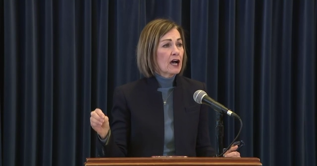 Governor Reynolds unveils $1B rural health plan for Iowa