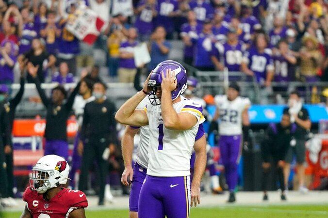 Cardinals Beat Vikings 34-33 after missed field goal in 2021, Kyler Murray  4 touchdowns