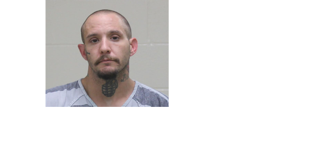 Mason City man to stand trial for using someone else's check card - Vimarsana News
