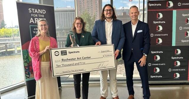 Rochester Art Center honored with $10K Stand For The Arts grant