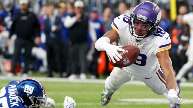 MINNEAPOLIS, MN - DECEMBER 04: Minnesota Vikings wide receiver