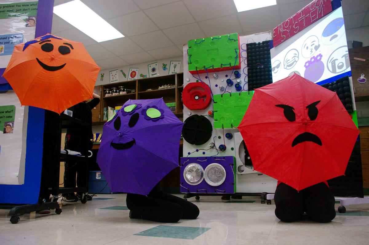 Ricardo ISD DI Teams Advance To Global Finals News Kingsvillerecord