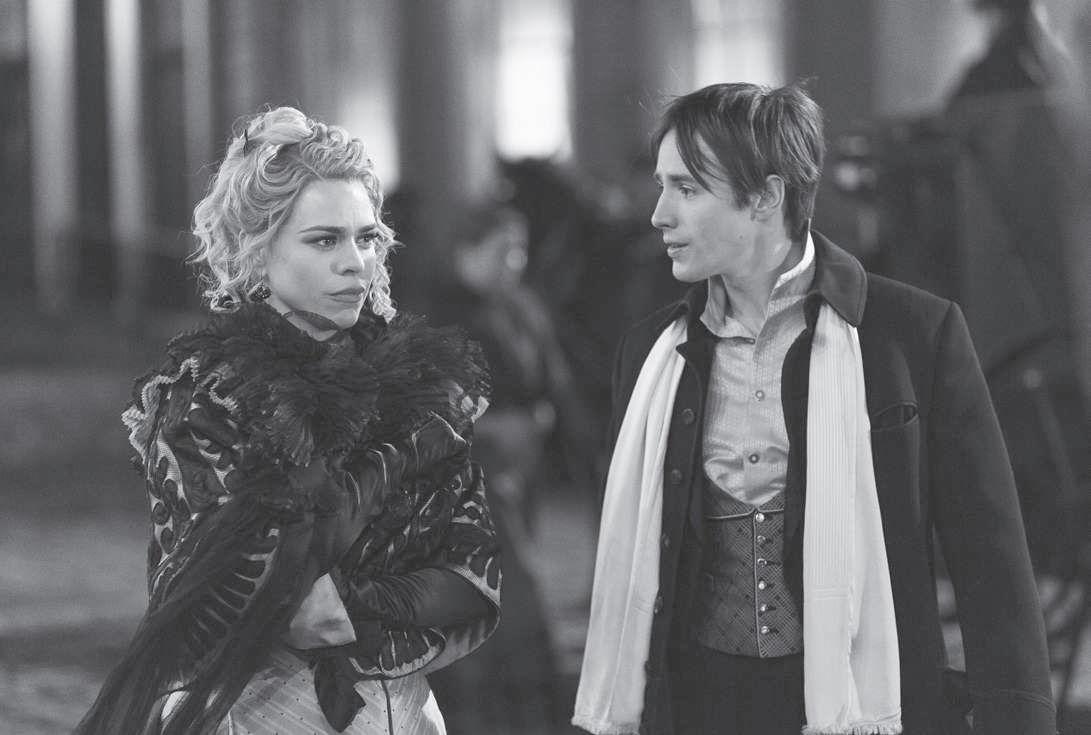 A Novel Idea Showtime S Penny Dreadful Does Horror Right