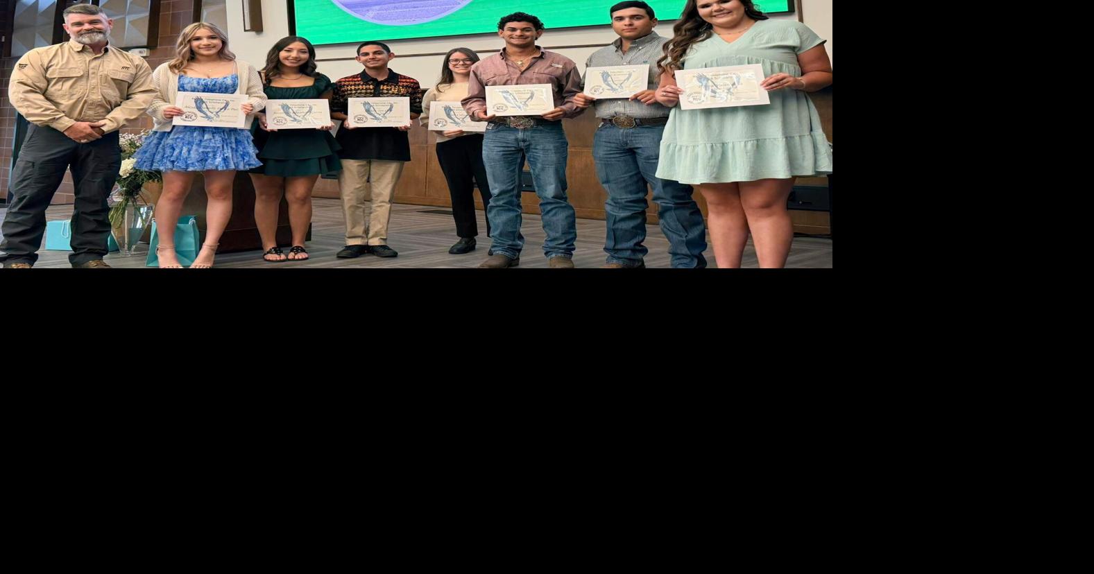 Riviera Telephone Company awards scholarships to South Texas students