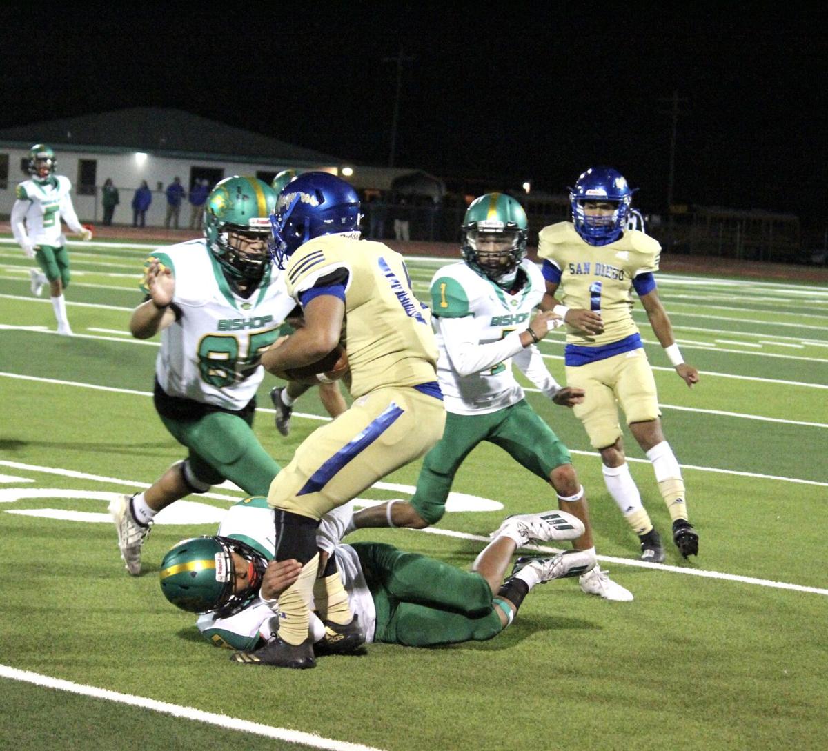 badgers unable to hold off vaqueros sports kingsvillerecord com