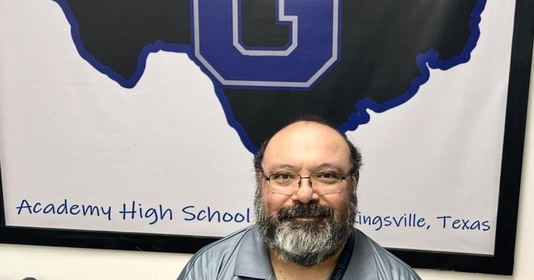 : ‘We’ll Make It Work’: Mendez’s Dedication to Students Earns National