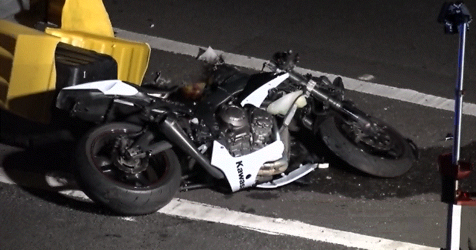 21-year-old man dead following motorcycle crash in Waipahu | Local ...