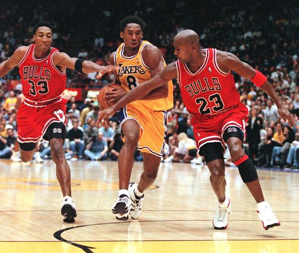 Rendezvous I udlandet Mappe Michael Jordan was 'horrible player' and 'horrible to play with,' says  former Chicago Bulls teammate Scottie Pippen | National | kitv.com