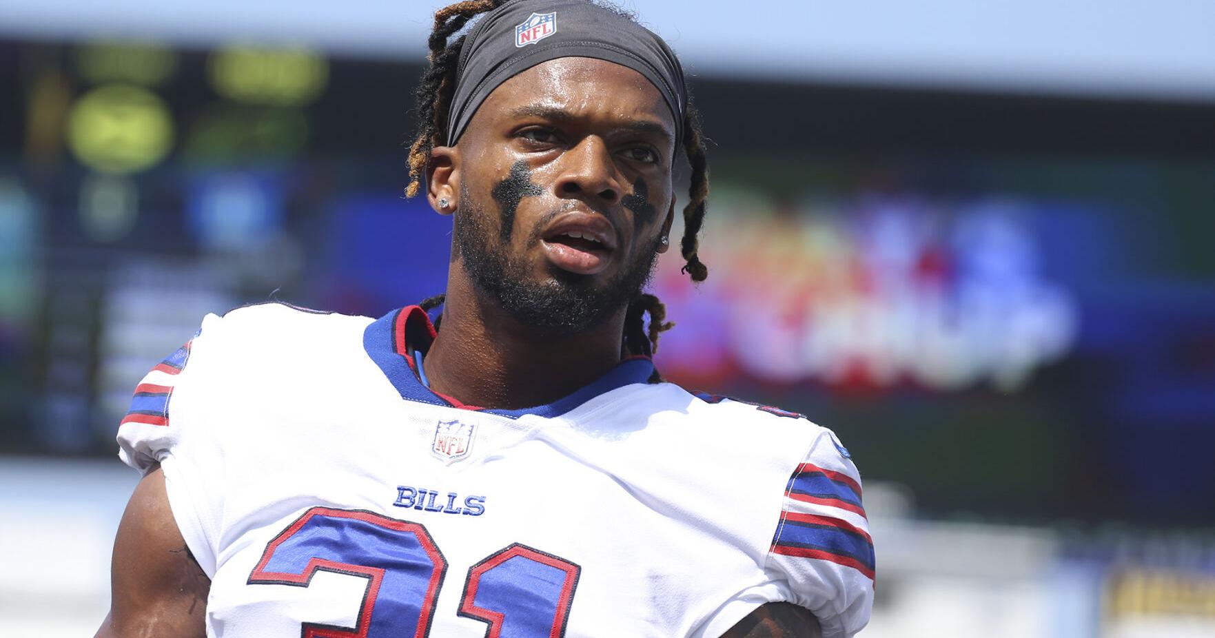 Damar Hamlin discharged after spending more than a week hospitalized due to a cardiac arrest - Vimarsana News
