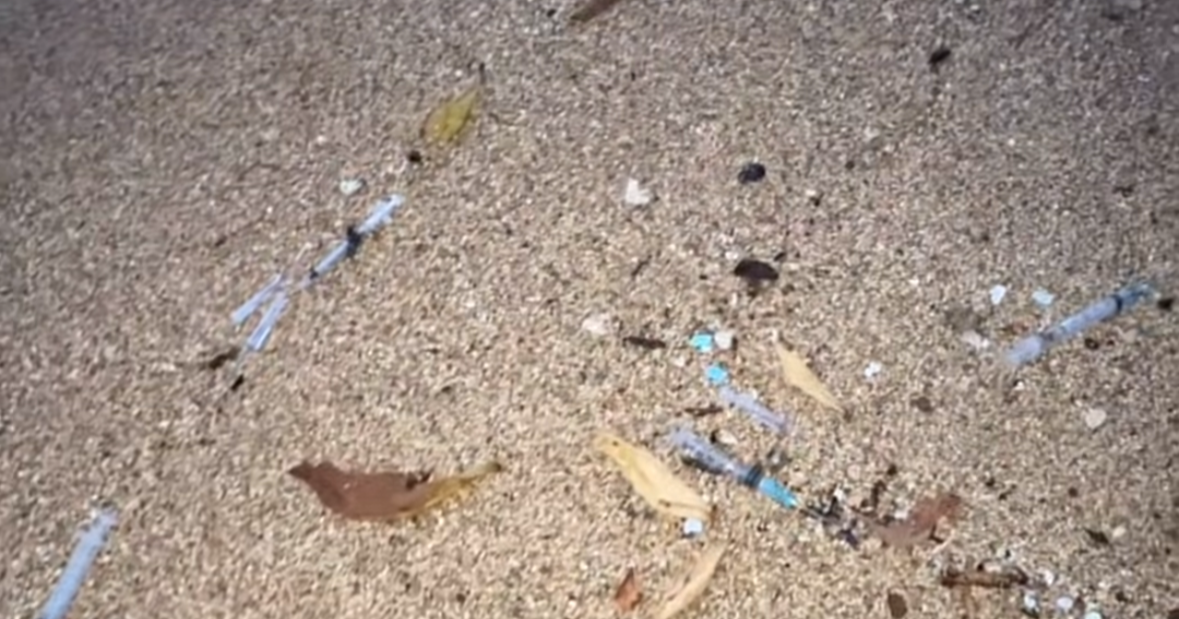 Kauai comedian discovers dozens of needles along a Kapaa shoreline