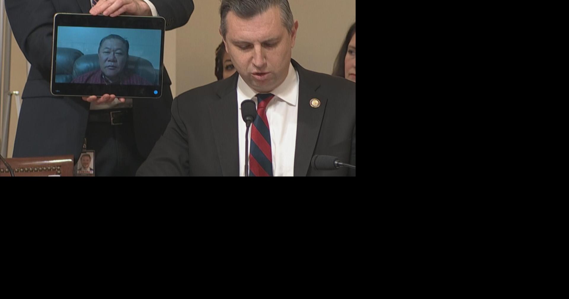 Purple Heart Veteran confronts Homeland Security Secretary over deportation