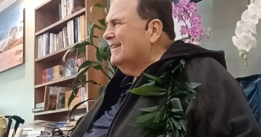 AGING WELL | Comedian Frank De Lima says laughter is why he's Aging Well - Vimarsana News