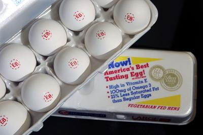 Surging egg prices mean record profits for largest US egg producer