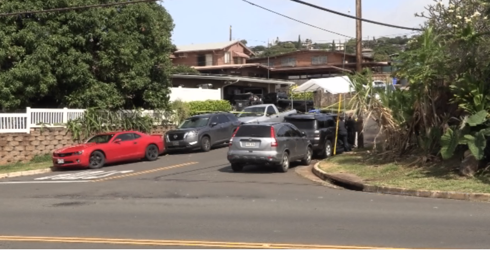 Homes evacuated in Kapolei after DEA agents uncover suspected meth lab