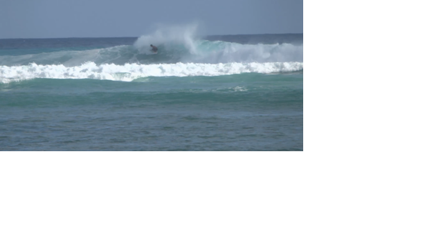 People are advised to stay out of large South Shore waves unless you're an expert - Vimarsana News