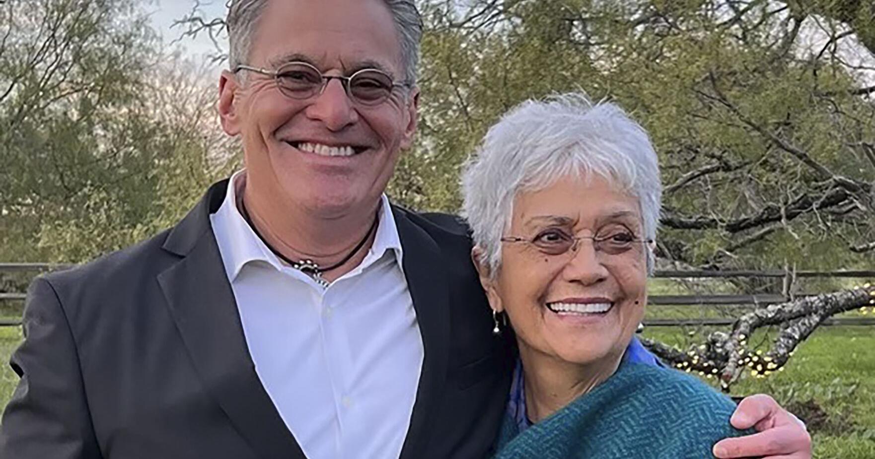 Samoan author accused of killing Samoan writer who was aunt of former US politician Tulsi Gabbard - Vimarsana News