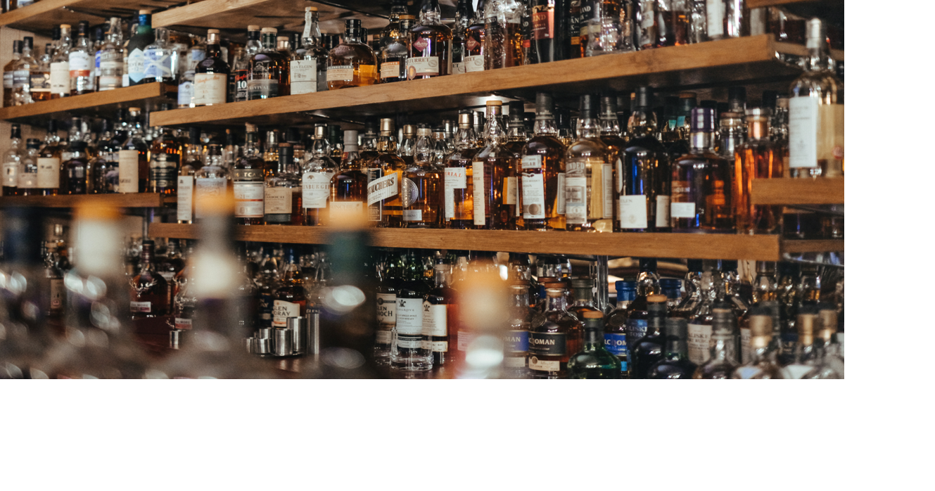 Honolulu Liquor Commission considers extending Waikiki bar hours to 4 a.m.