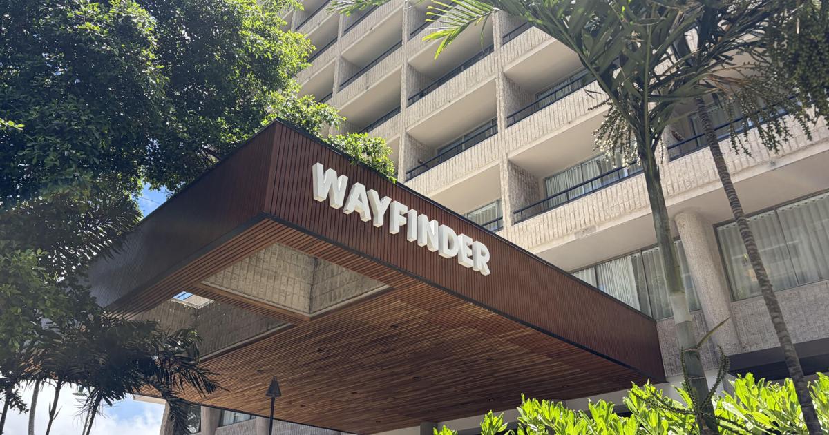 An early morning explosion at Waikiki hotel rattles guests