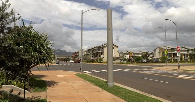 Pushback continues over power lines in West Oahu community as construction set to resume - Vimarsana News