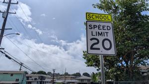 speed limit sign Oahu school zone