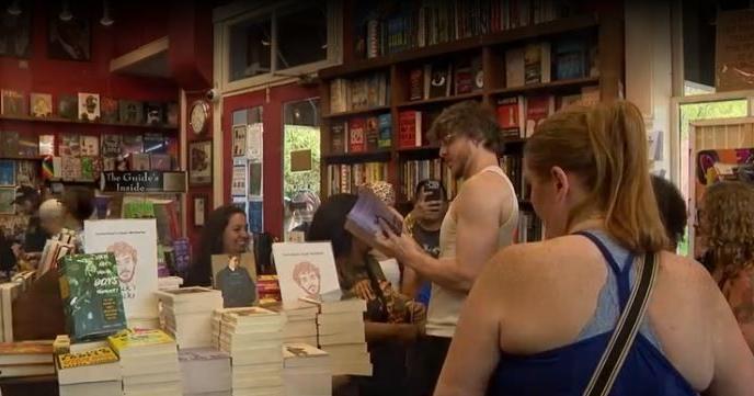 Jack Harlow gives away over 500 books in bookstore