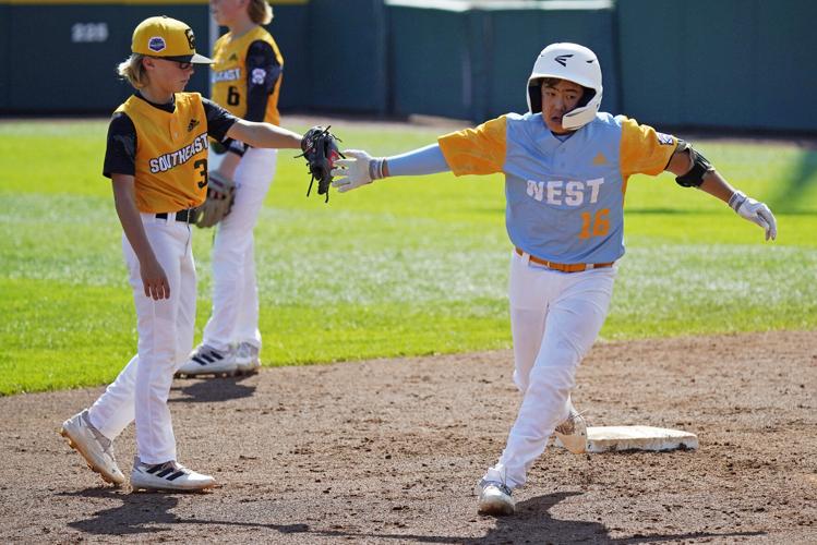 Hawaii on cusp of second straight trip to Little League World Series final