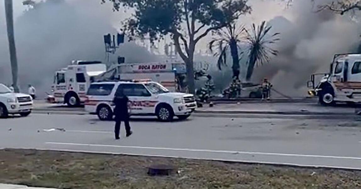 3 people killed after small plane crashes on busy Boca Raton street ...