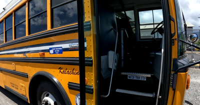 To address bus driver shortage, Hawaii DOE to work with driver