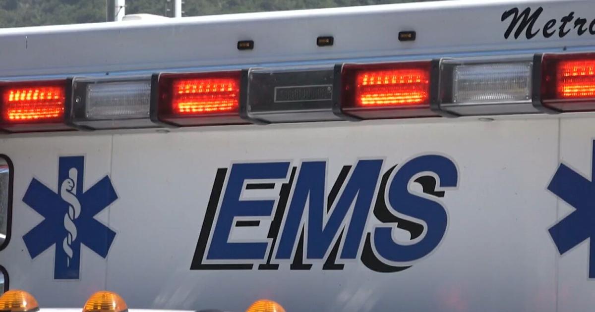 Coverage image for: Woman, 65, critically injured in pedestrian crash in Iwilei
