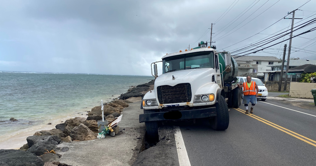 Kamehameha Highway re-opens near Hauula after portion of road collapses ...