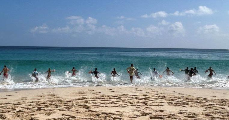 Registration opens soon for Honolulu Ocean Safety’s part-time beach lifeguard position