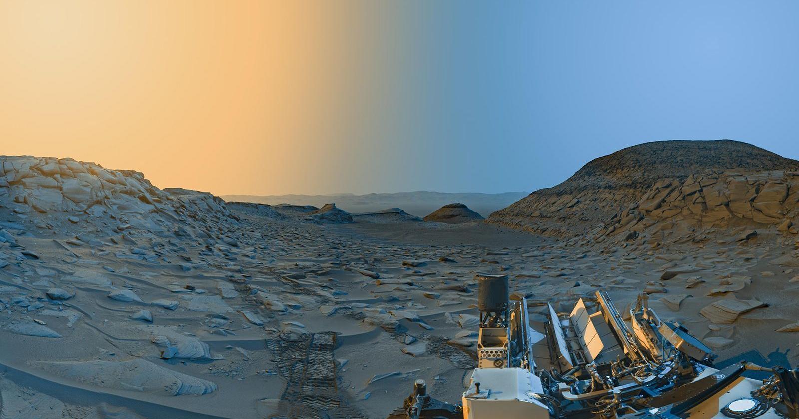 Curiosity rover captures colorful postcard of Mars - Vimarsana News