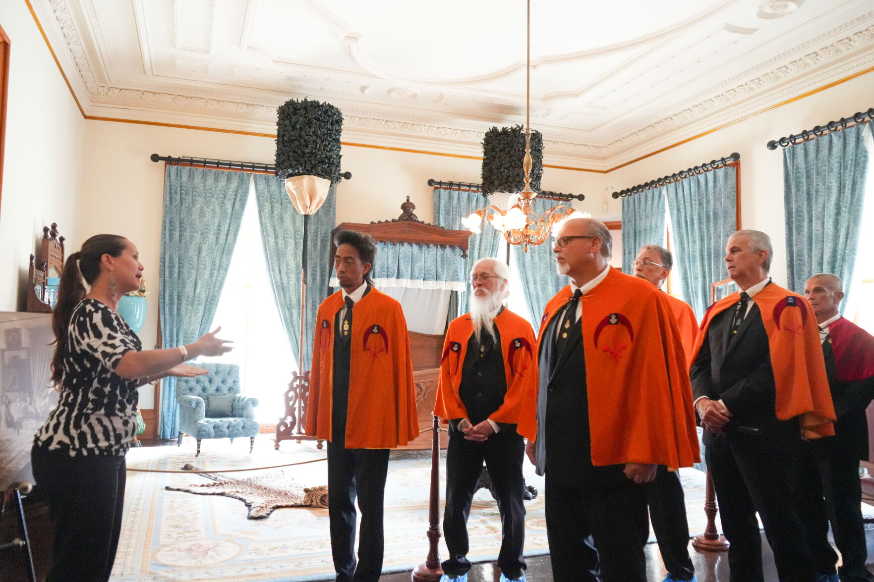 Iolani Palace showcases restored portrait of Hawaii's