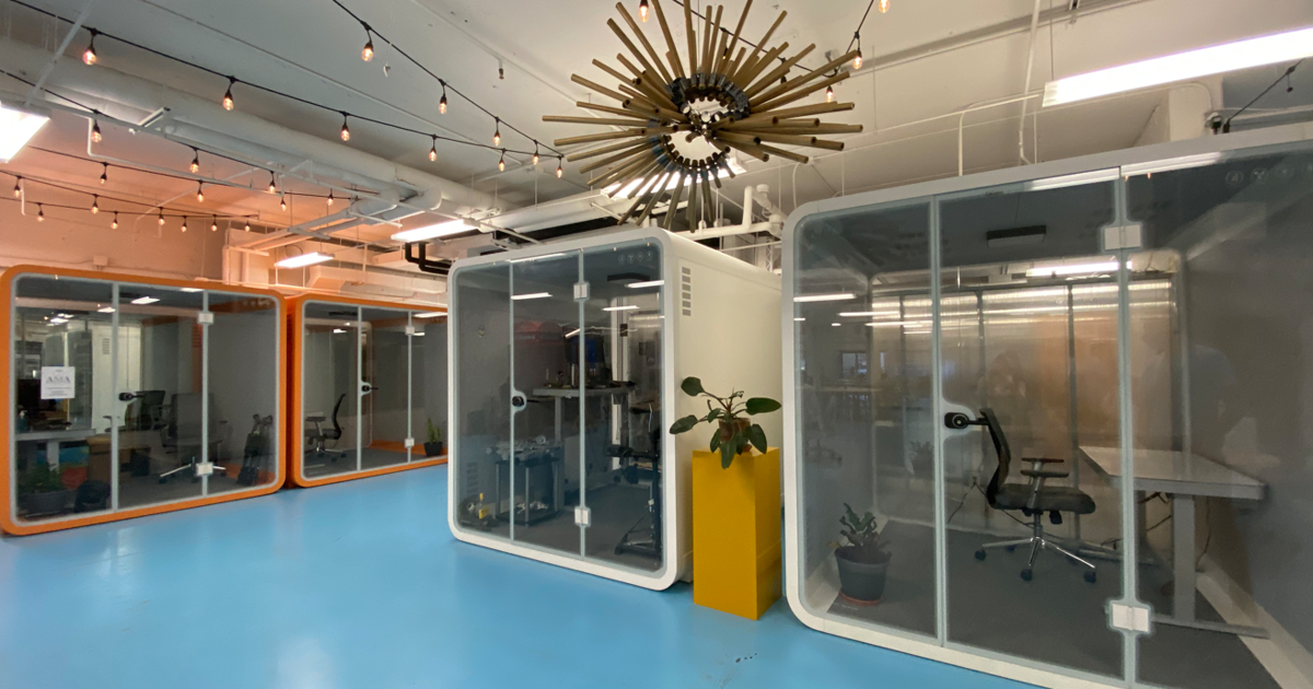 Hub Coworking Hawaii adapts work spaces to fit the island’s innovative ...
