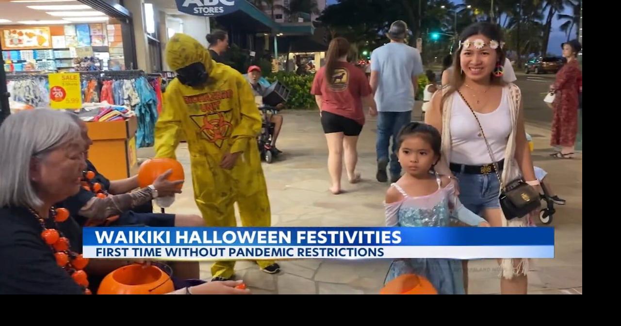 Costumed Revelers Pack Waikiki for Halloween News