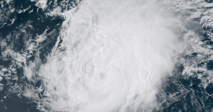 TRACKING LALA | Hurricane Lala Continues Northwest as Dangerous Conditions Spread Across Hawaii