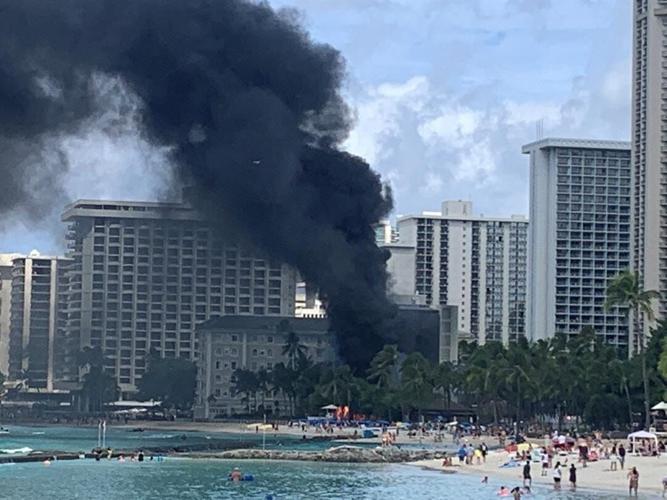 Large fire reported in Waikiki Video