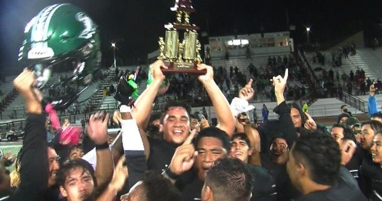 Kapa'a routs Kamehameha-Maui 61-7, wins Kauai's first state title ...