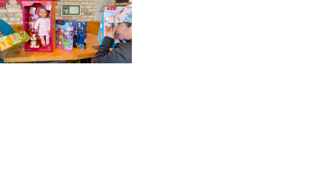 Raising Cane's, 102.7 Da Bomb hosts virtual toy drive is help families in need - Vimarsana News