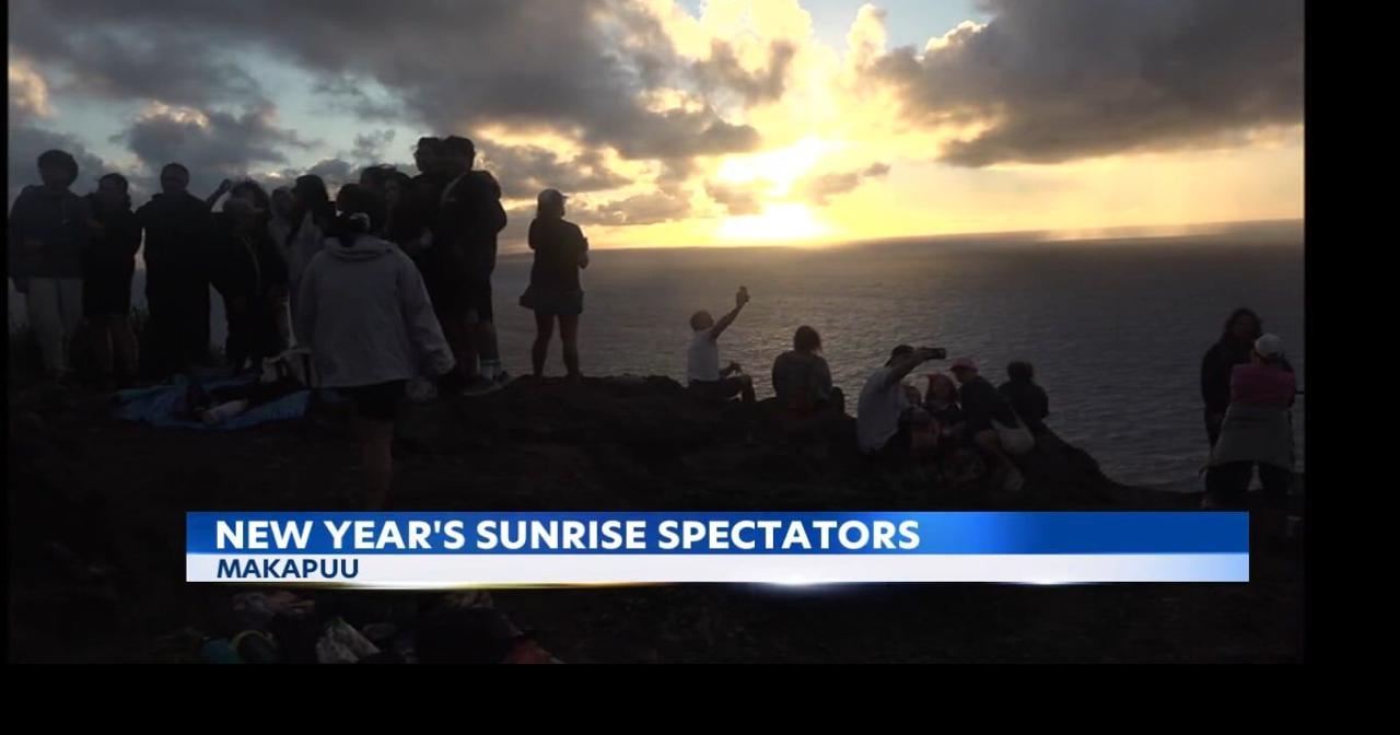 Hundreds embrace 2026 with sunrise hike at Makapuʻu Lighthouse