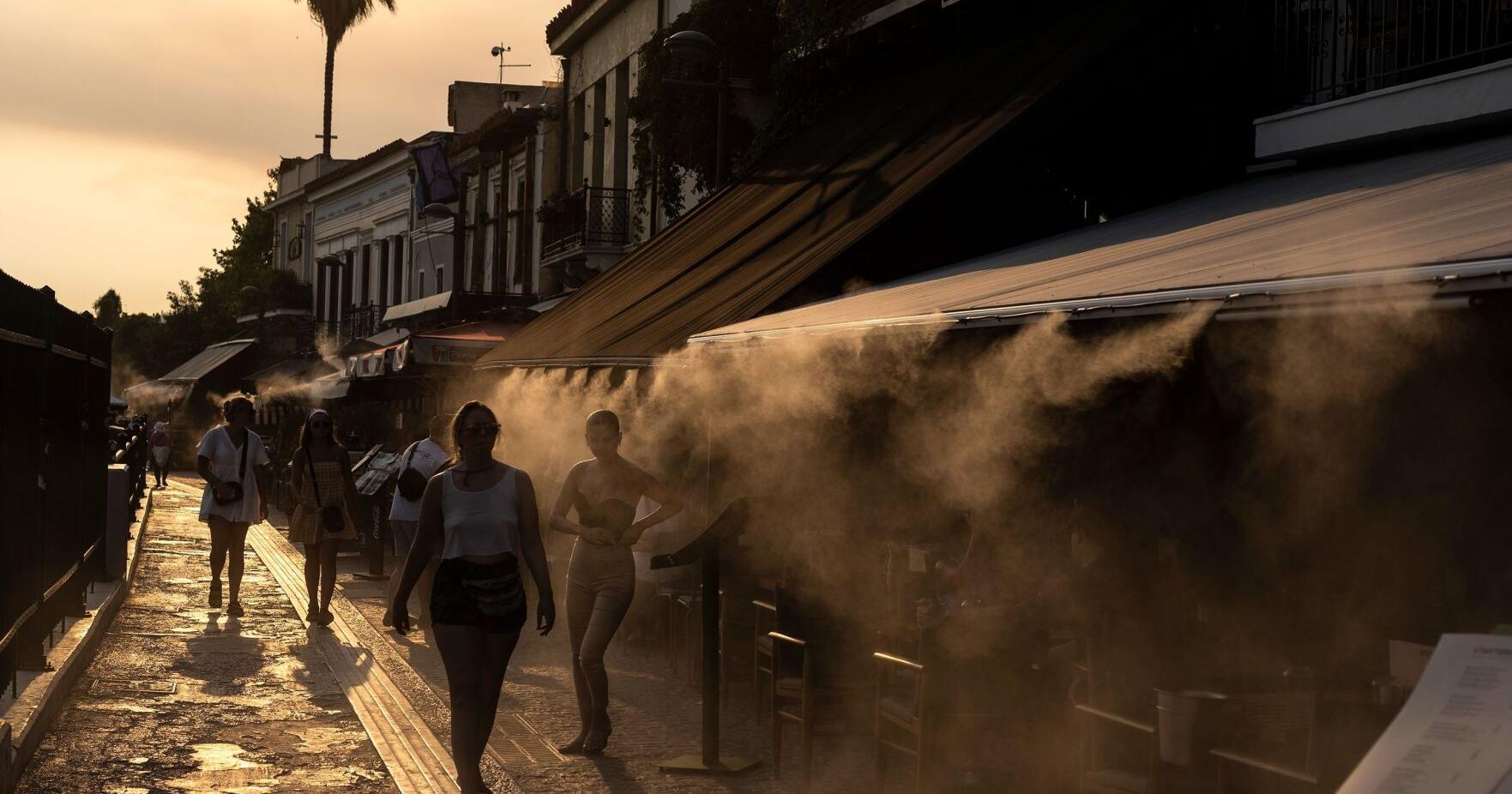 Greece heat wave likely to become longest country has ever recorded - Vimarsana News