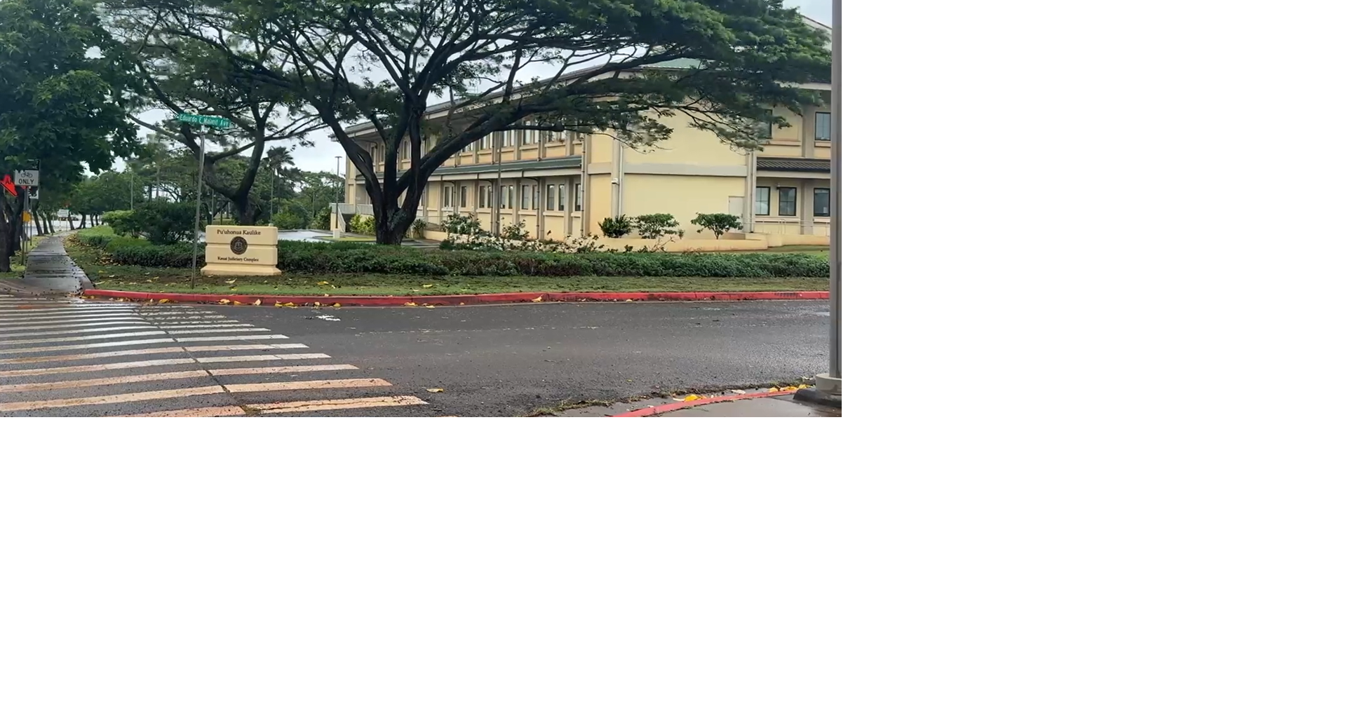 Kapaa hotel guests evacuate as Hurricane Lowell intensifies