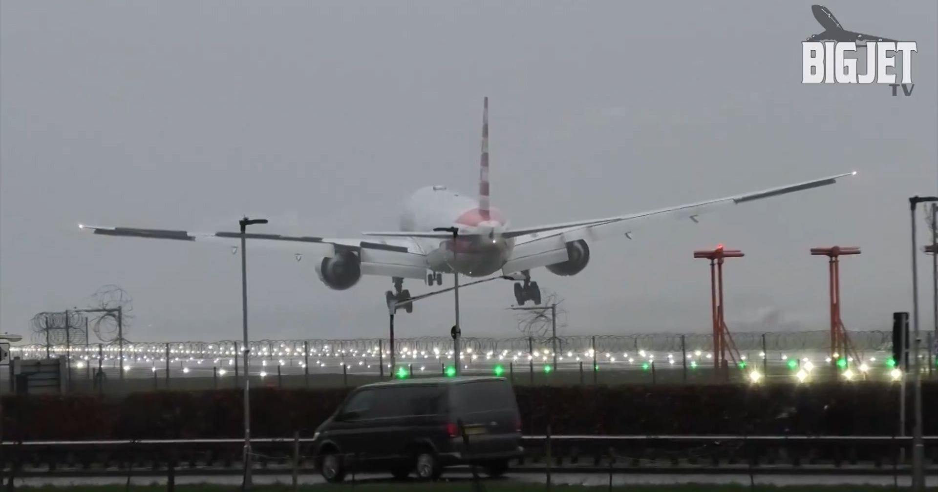 Airplane bounces along Heathrow runway during Storm Gerrit - Vimarsana News