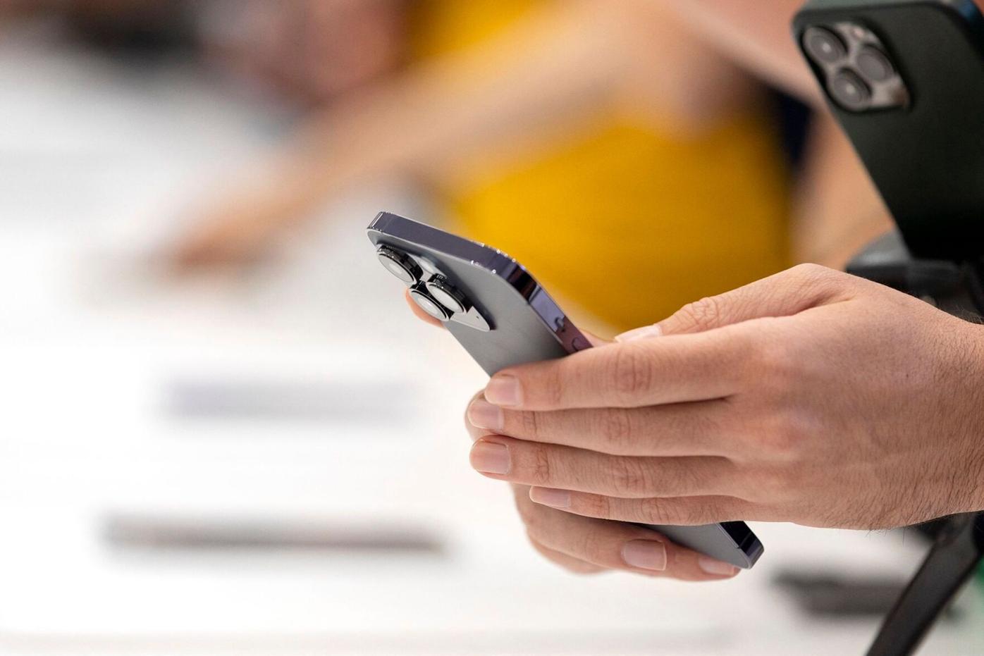 Your iPhone will soon be able to replicate your voice after 15 minutes of training | National | kitv.com