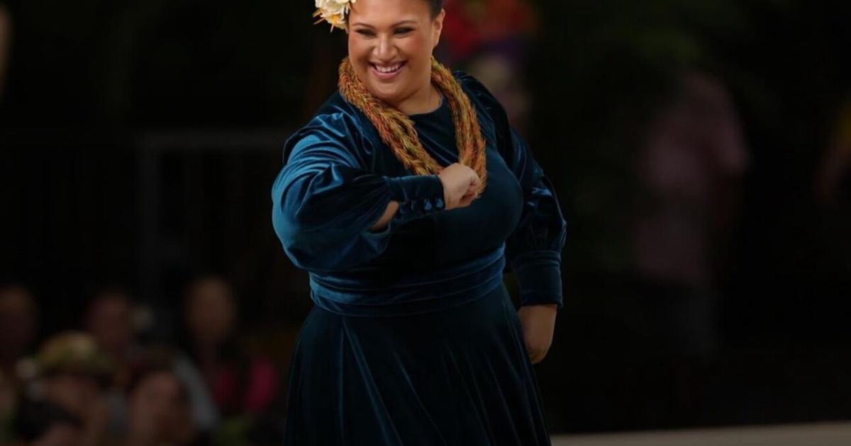 Ka'onohikaumakaakeawe Lopes crowned Miss Aloha Hula 2024 | Local | kitv.com